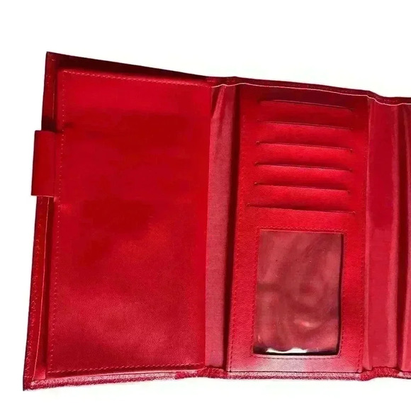 B1G1 Mundi Women's Red Genuine Leather Bifold Wallet with Button Closure - Picture 3 of 5